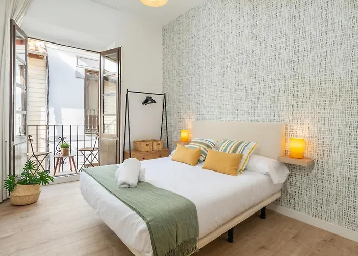 Apartamentos Luna Suites Palacio Dorita